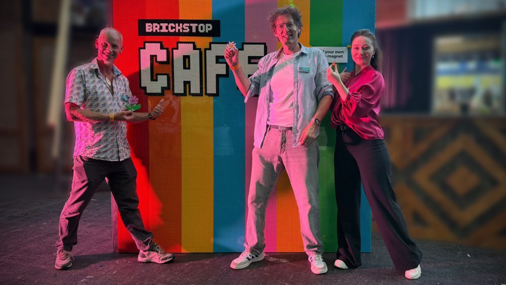 BRICKSTOP CAFE met de crew van THE POWER OF BRICKS